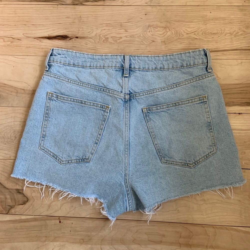Light wash high waisted jean shorts
